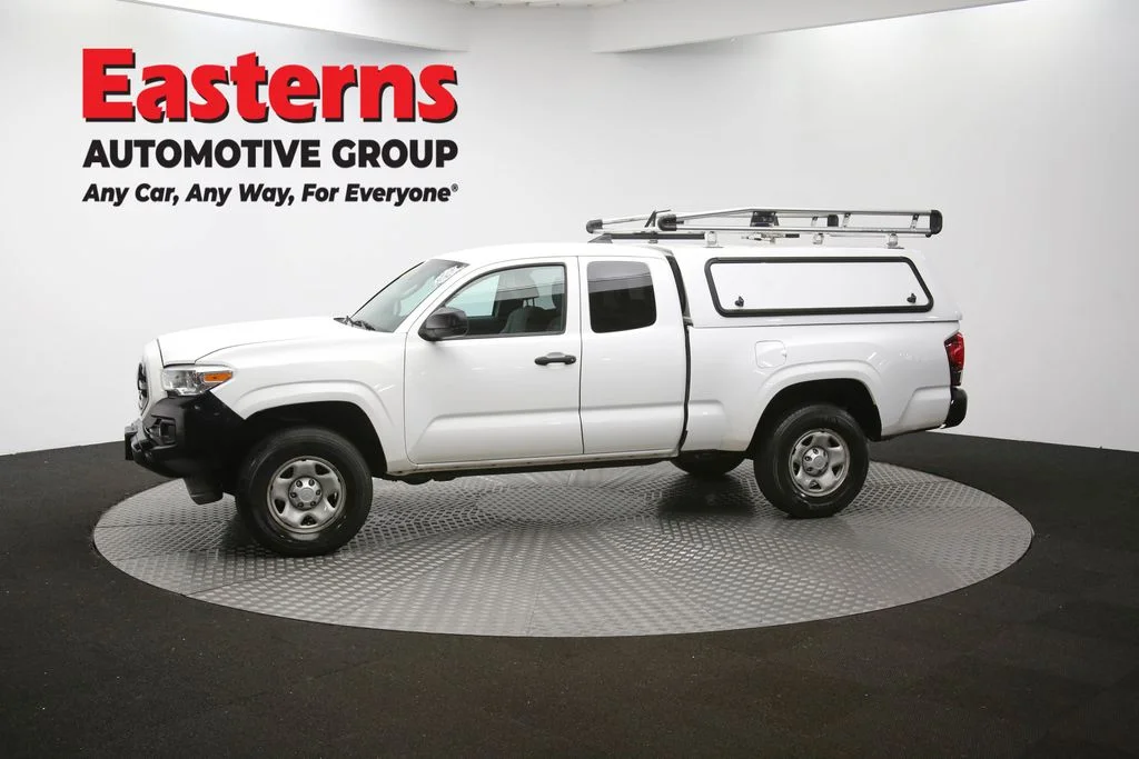 Used 2019 White Toyota SR image 54