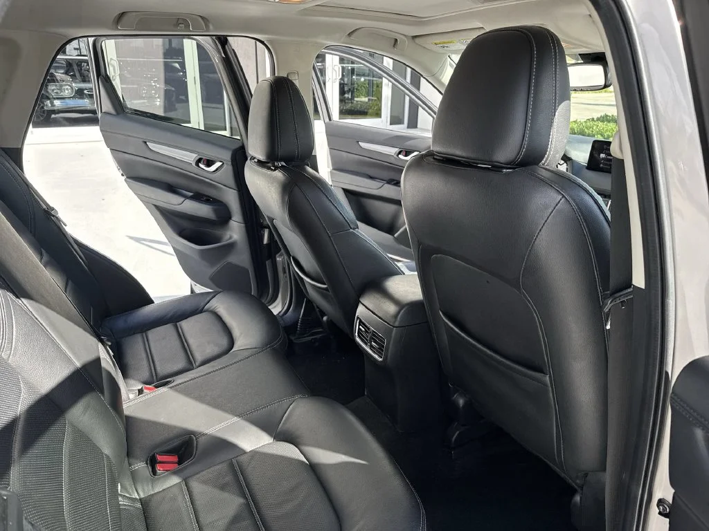 Used 2024 Quartz Metallic Mazda 2.5 S Preferred Package image 33