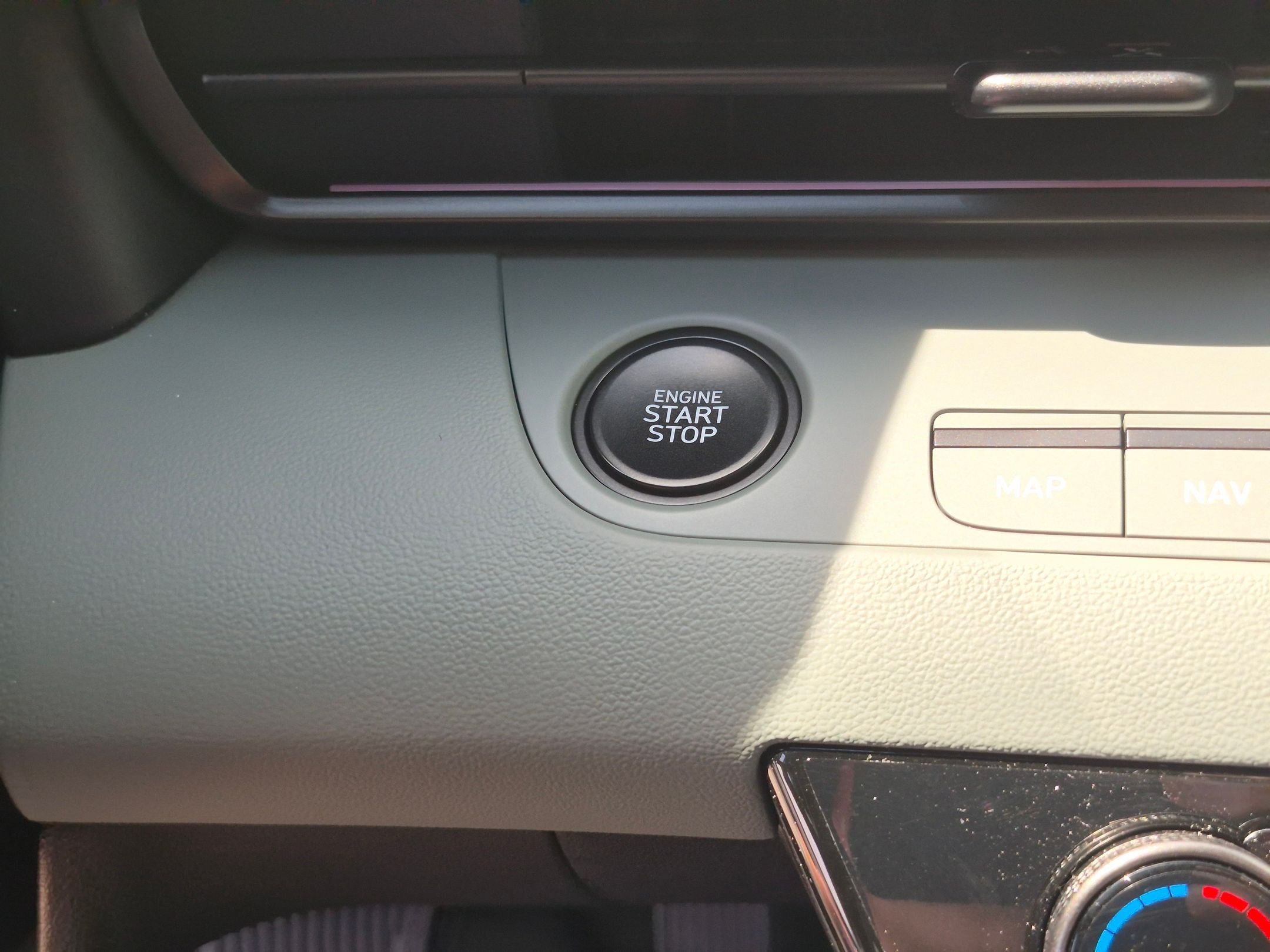 2026 Hyundai Elantra Limited - Photo 20