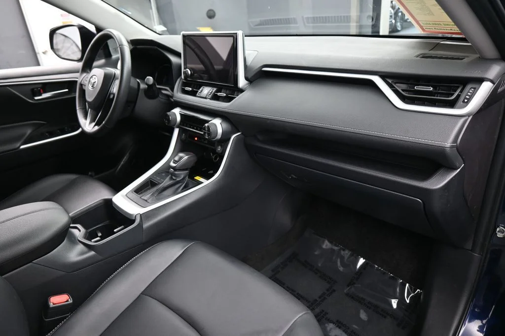 Used 2025 Blueprint Toyota XLE Premium image 45