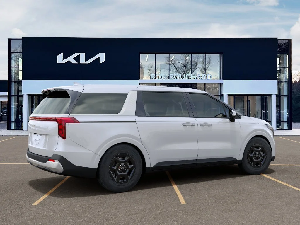 2026 Kia Carnival LXS - Photo 6