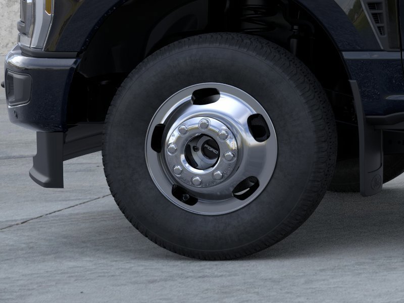 New 2026 Agate Black Metallic Ford F-350® Platinum® image 19