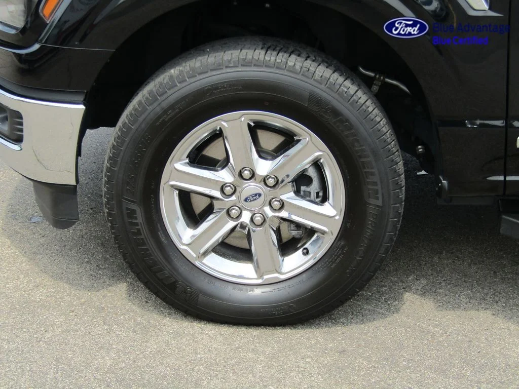 Certified Used 2024 Agate Black Metallic Ford XLT image 7