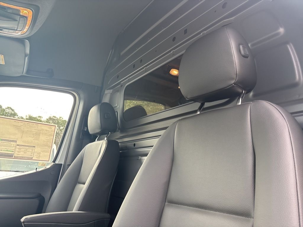 New 2026 White Mercedes-Benz Cargo 170 WB image 46