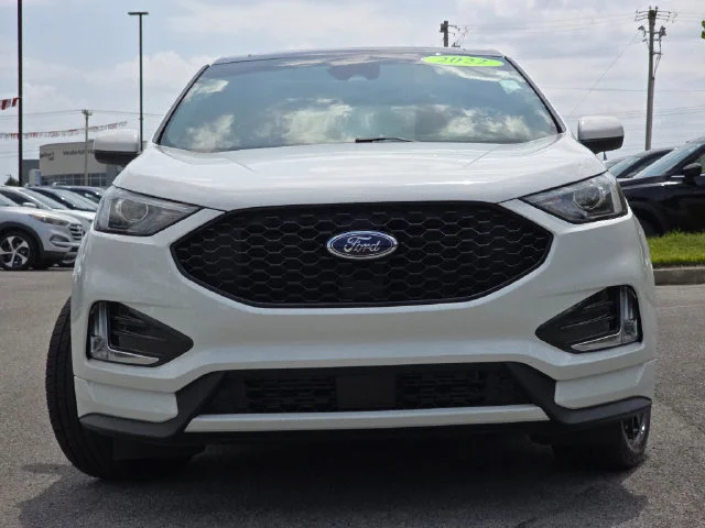 Used 2022 White Metallic Ford ST Line image 2
