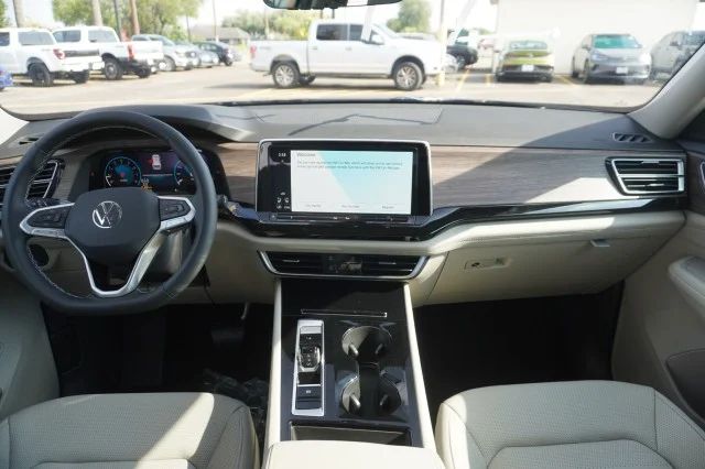 2025 Volkswagen Atlas SEL - Photo 22