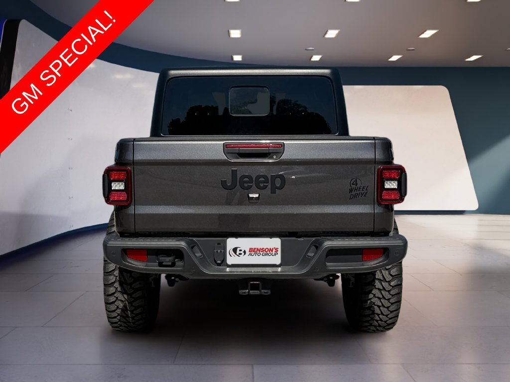 New 2024 Granite Crystal Metallic Clear-Coat Exterior Paint Jeep Willys image 4