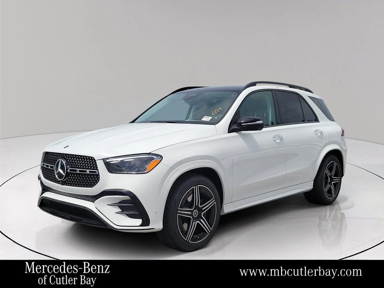 New 2026 Polar White Mercedes-Benz GLE 350 image 1