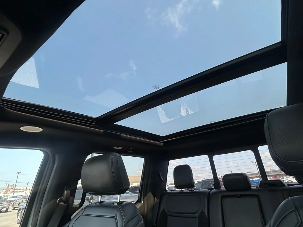 Used 2023 Avalanche Ford Raptor image 25