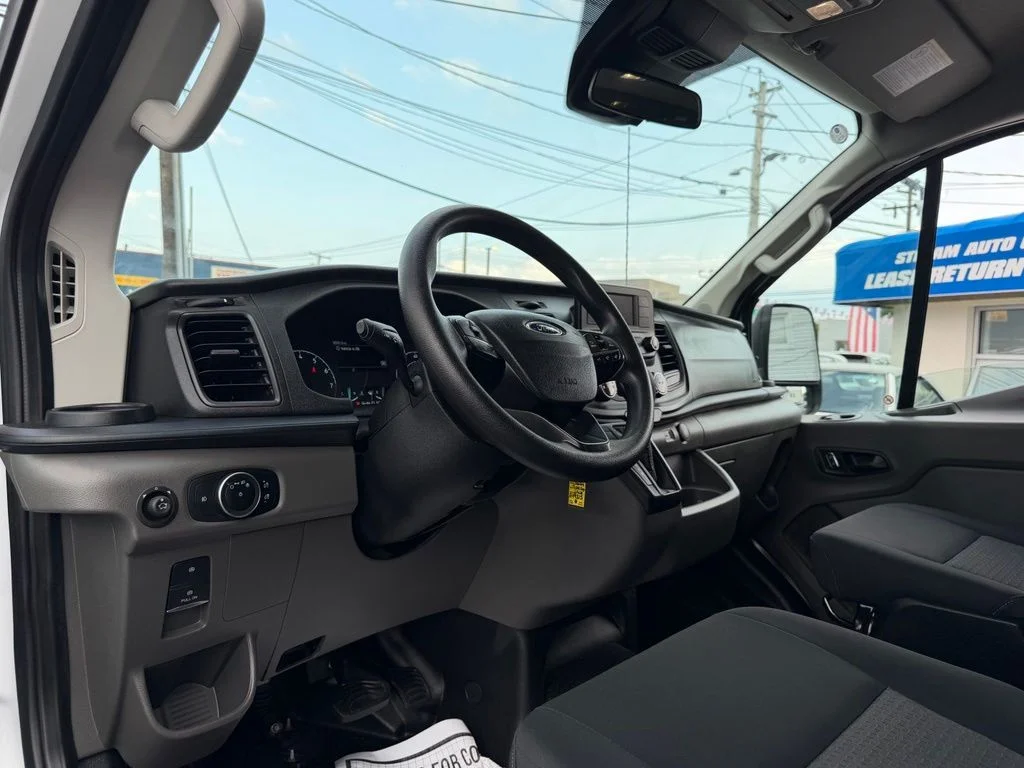 Used 2025 White Ford Base image 18
