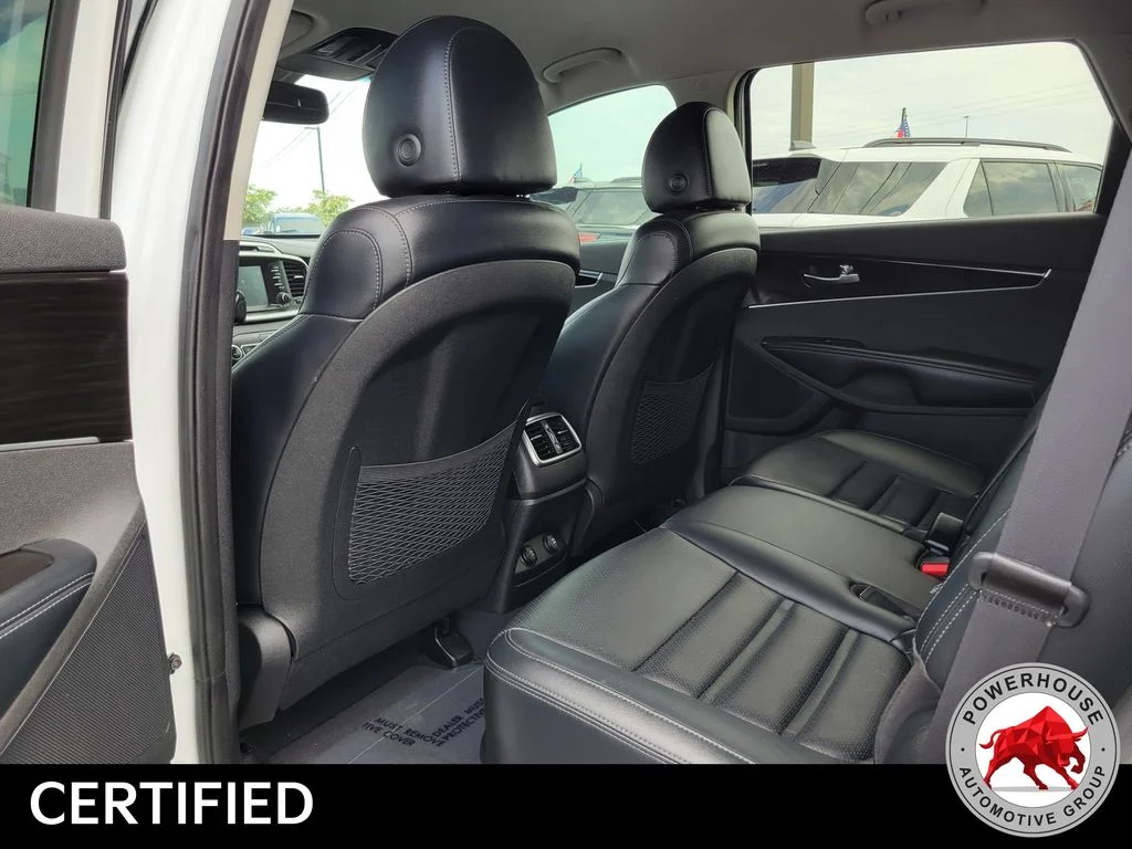 Used 2019 White Kia EX image 16