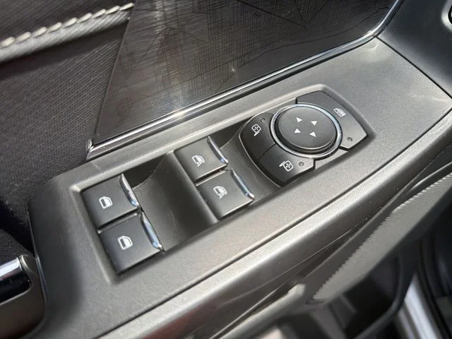 Used 2023 Silver Ford XLT image 13