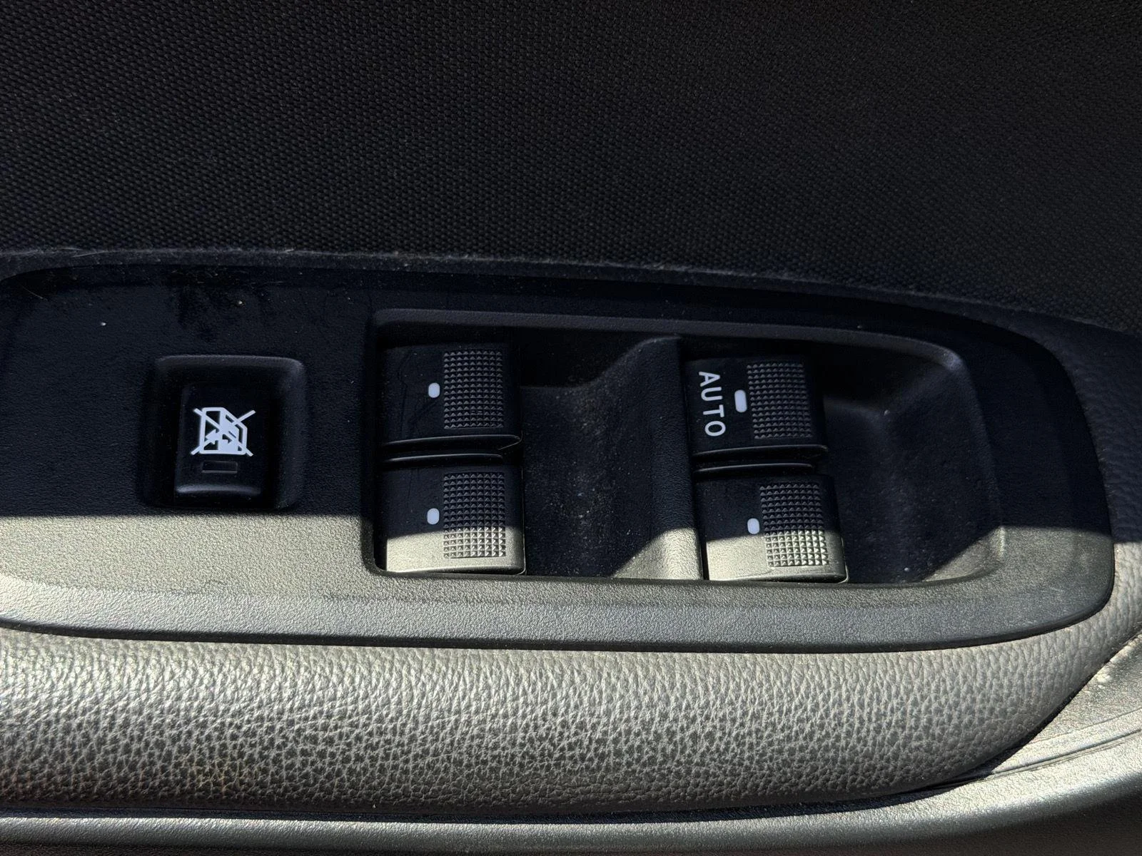 Used 2023 Shadow Black Ford XLT image 9