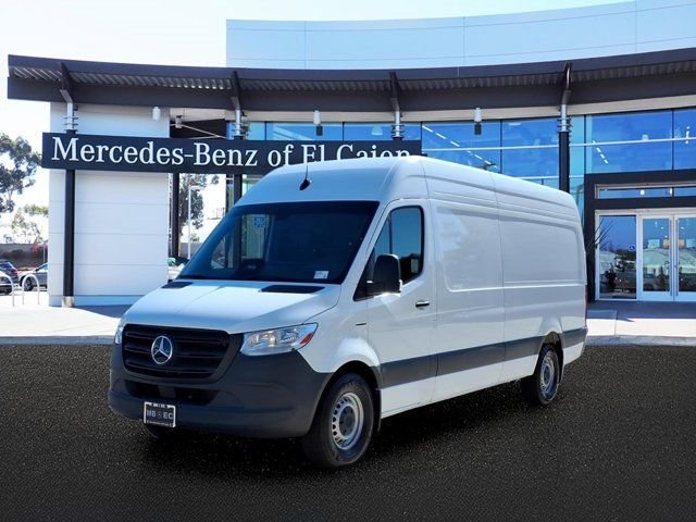 New 2025 Arctic White Mercedes-Benz Cargo 170 WB image 1