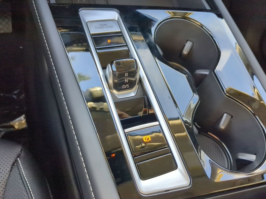 2026 Volkswagen Atlas SE w/Tech - Photo 27