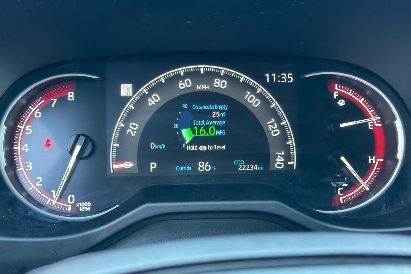 Used 2025 Ice Cap Toyota LE image 27