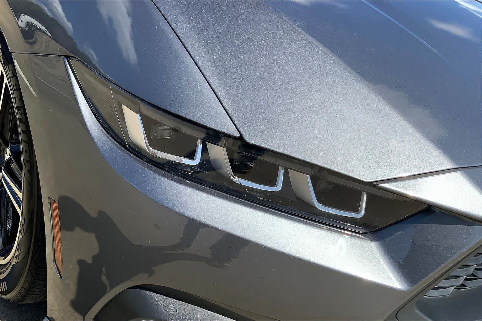 Used 2024 Carbonized Gray Metallic Ford EcoBoost Premium image 40