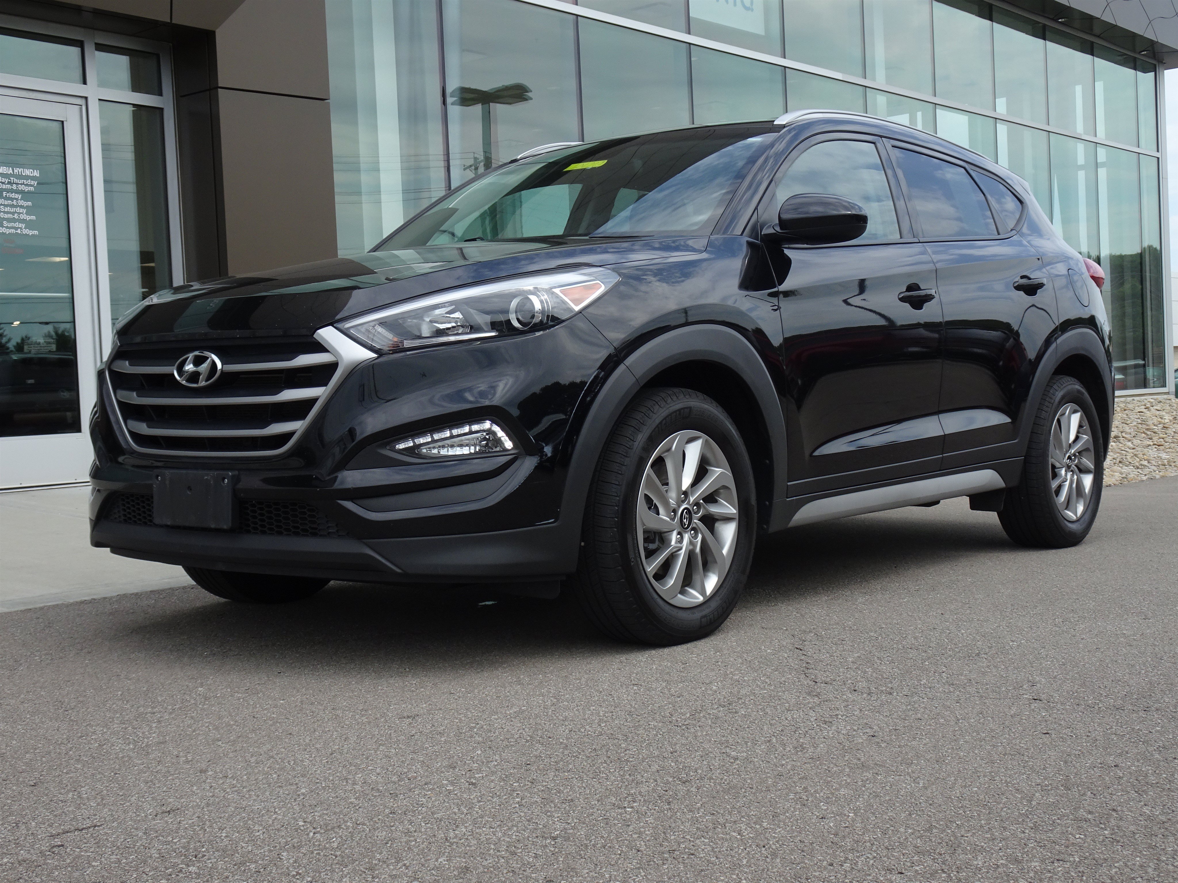 Used 2018 Black Noir Pearl Hyundai SEL image 1