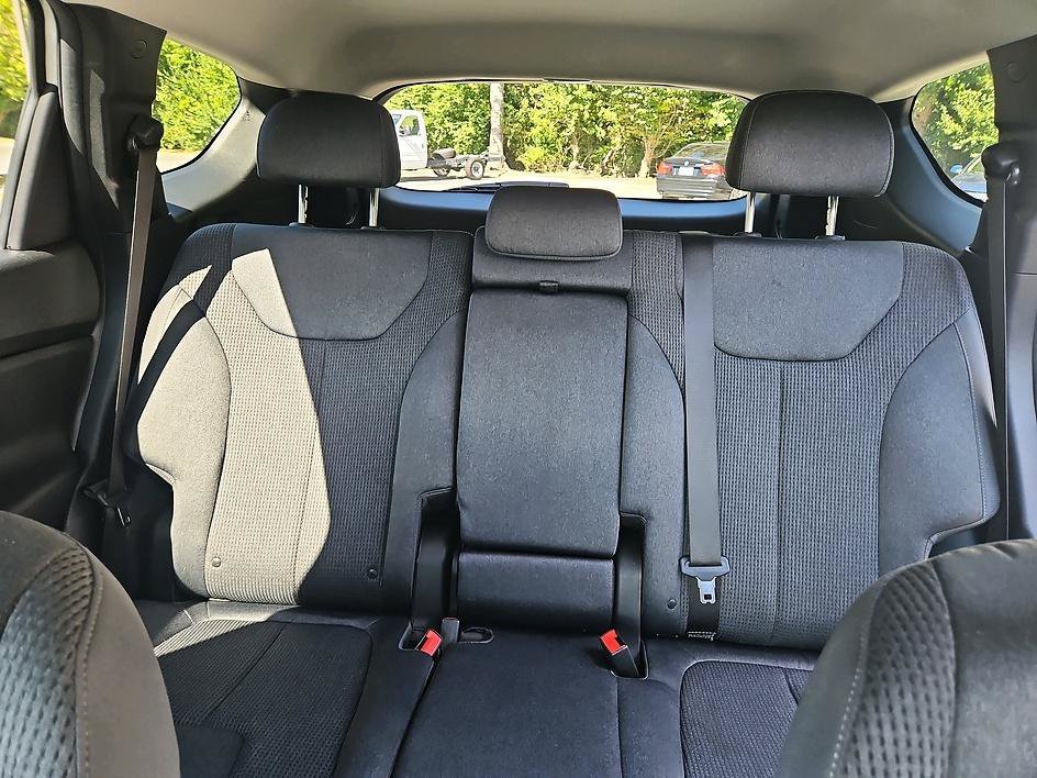 Used 2021 Shimmering Silver Hyundai SEL image 22