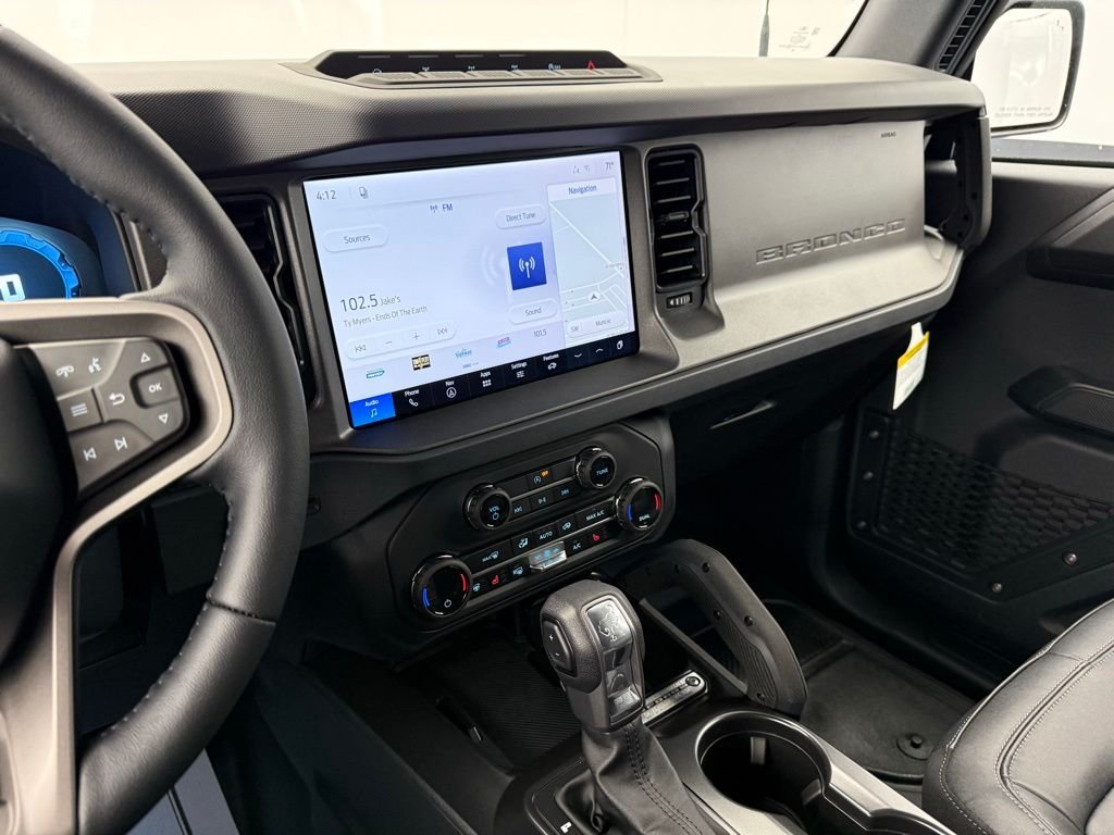 New 2026 Velocity Blue Metallic Ford Badlands® image 6
