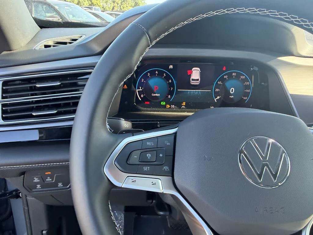 New 2026 Pure Gray Volkswagen 2.0T SE w/Technology image 20