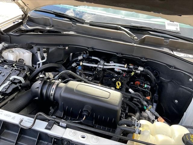 Used 2023 White Ford XLT image 34
