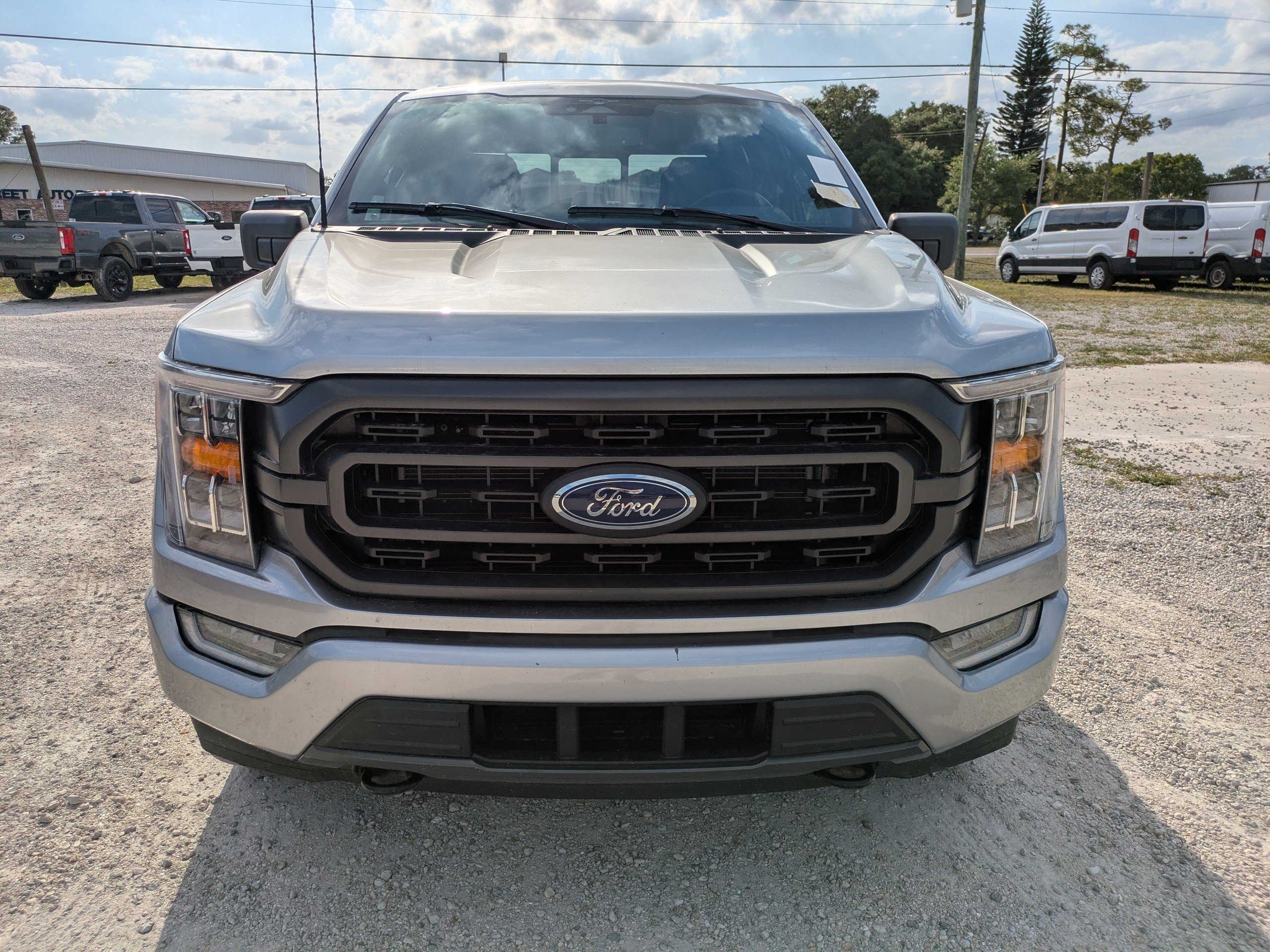 Used 2023  Ford XLT image 8