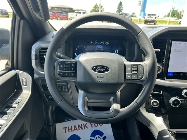 New 2026 Agate Black Metallic FORD XLT image 21