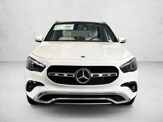 New 2026 Polar White Mercedes-Benz GLA 250 image 32