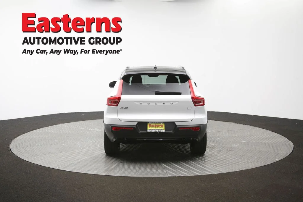 Used 2023 White Volvo Twin Plus image 31