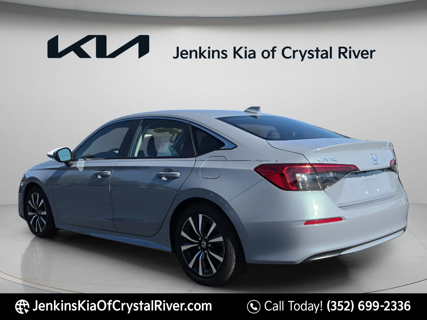 Used 2024 Blue Honda EX image 6
