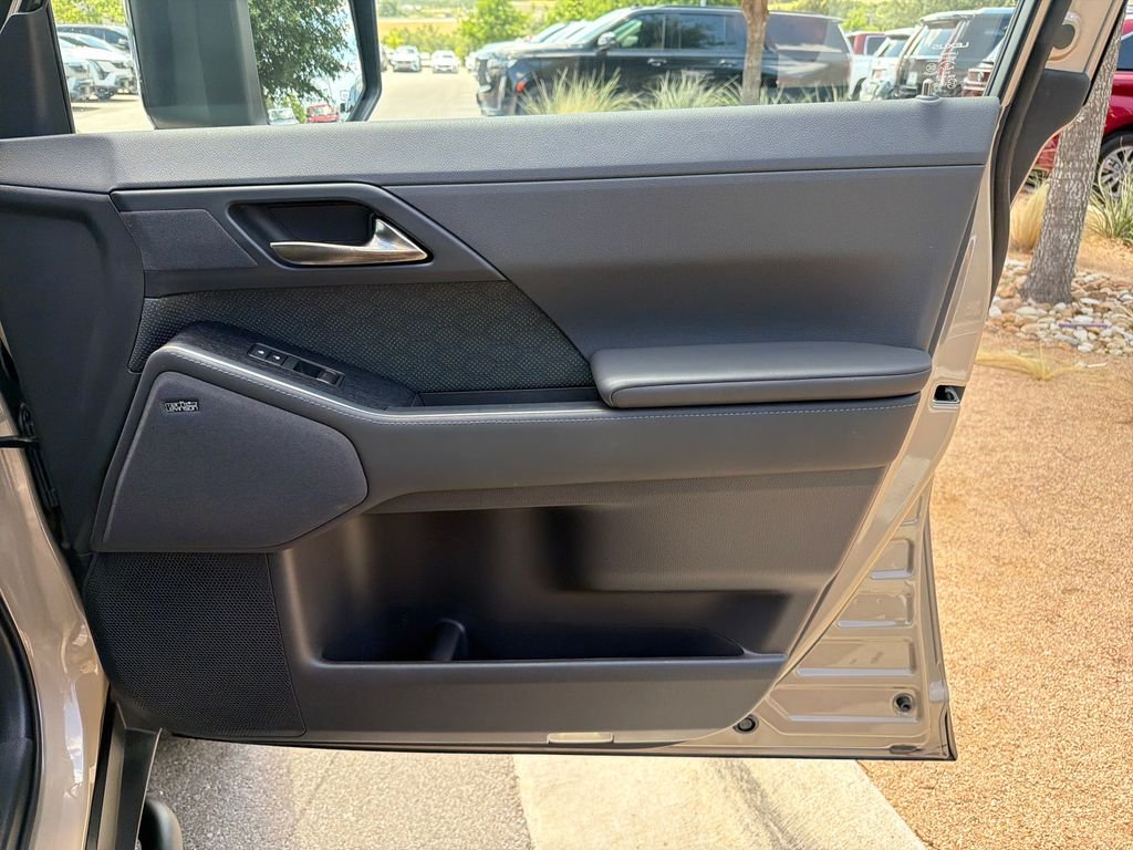 Used 2025 Black Lexus 550 Overtrail+ image 37