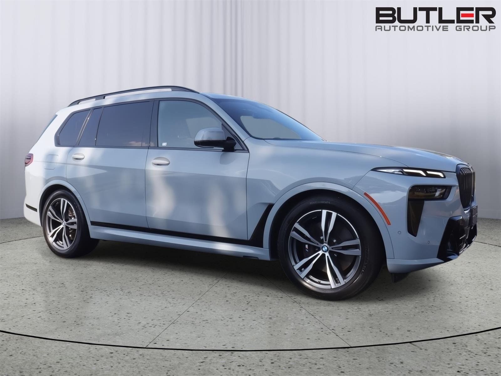 Used 2026 GRAY BMW xDrive40i image 9
