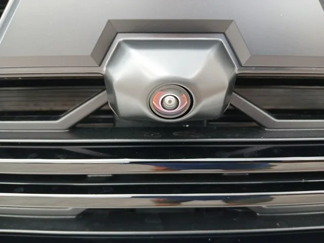 New 2026 Bright White Clear-Coat Exterior Paint RAM Laramie image 16
