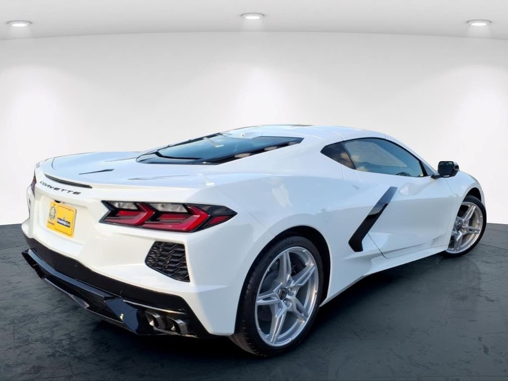 Used 2020 White Chevrolet Stingray image 8