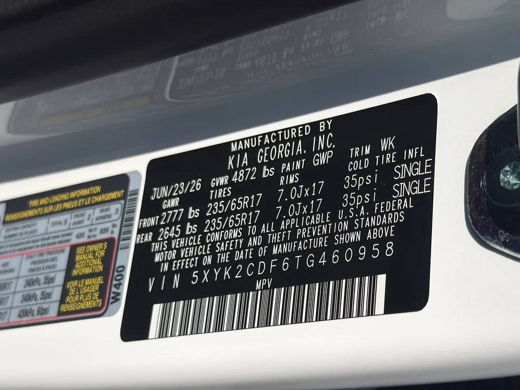 New 2026 Glacial White Pearl Kia LX image 35