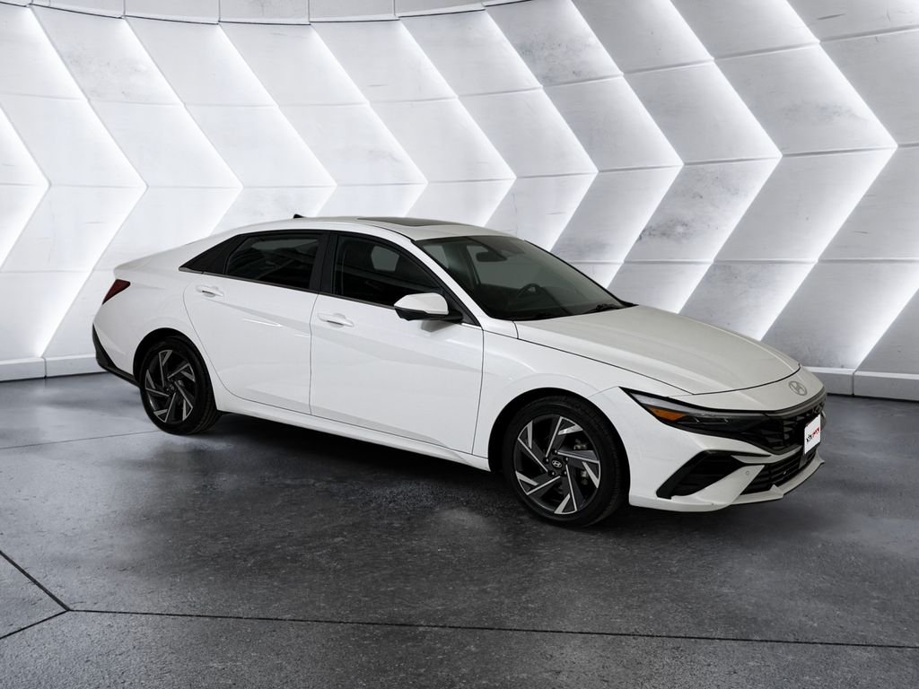 Used 2024 White Hyundai Limited image 1