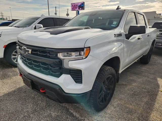 Used 2023 Summit White Chevrolet LT Trail Boss image 3