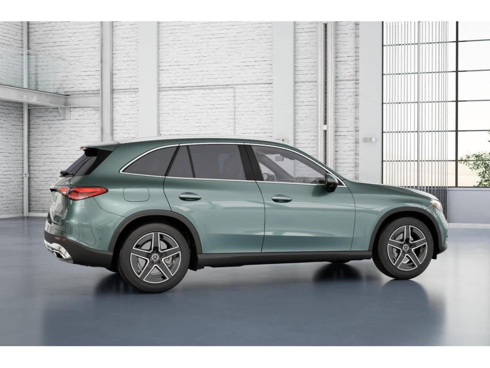 New 2026 Verde Silver Metallic Mercedes-Benz GLC 300 image 17