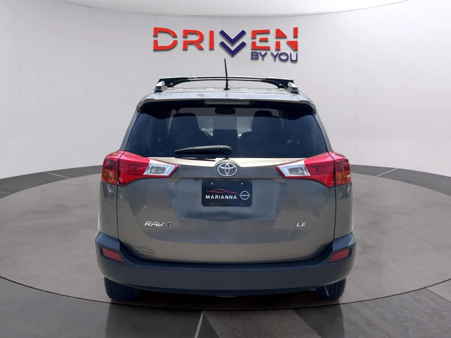 Used 2014 Pyrite Mica Toyota LE image 4