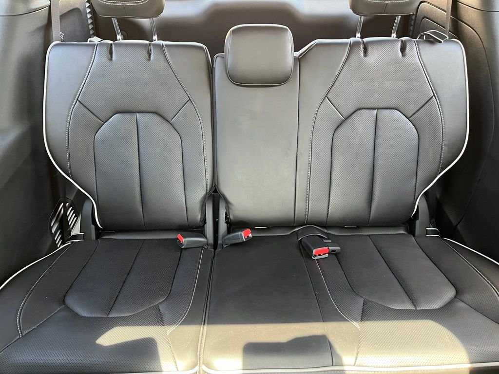 Used 2023 Gray Chrysler Limited image 18