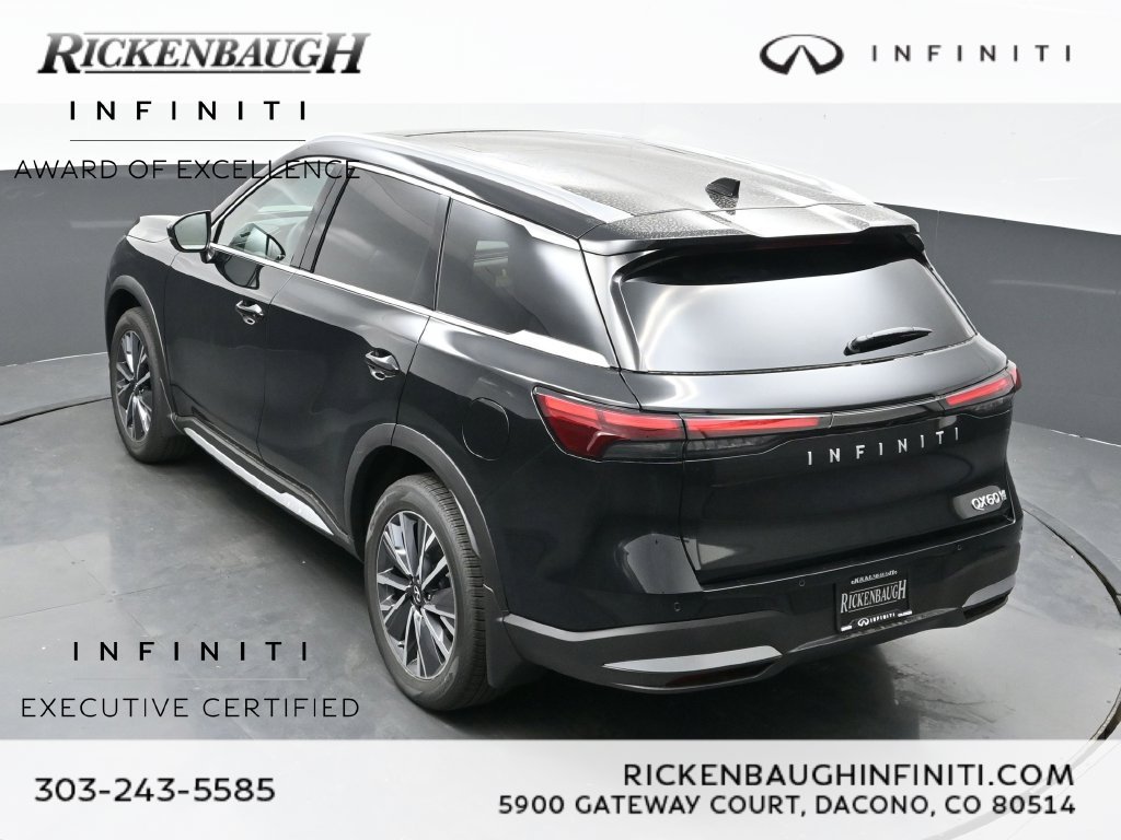 Certified Used 2026 Black INFINITI LUXE image 35