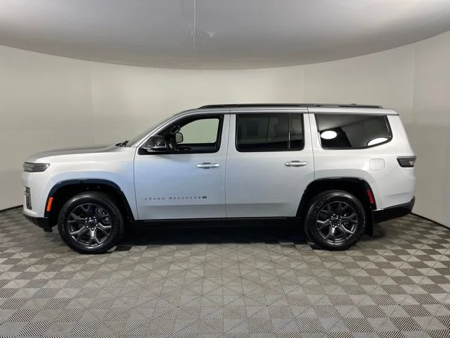 Used 2026 Silver Jeep Limited Altitude image 4