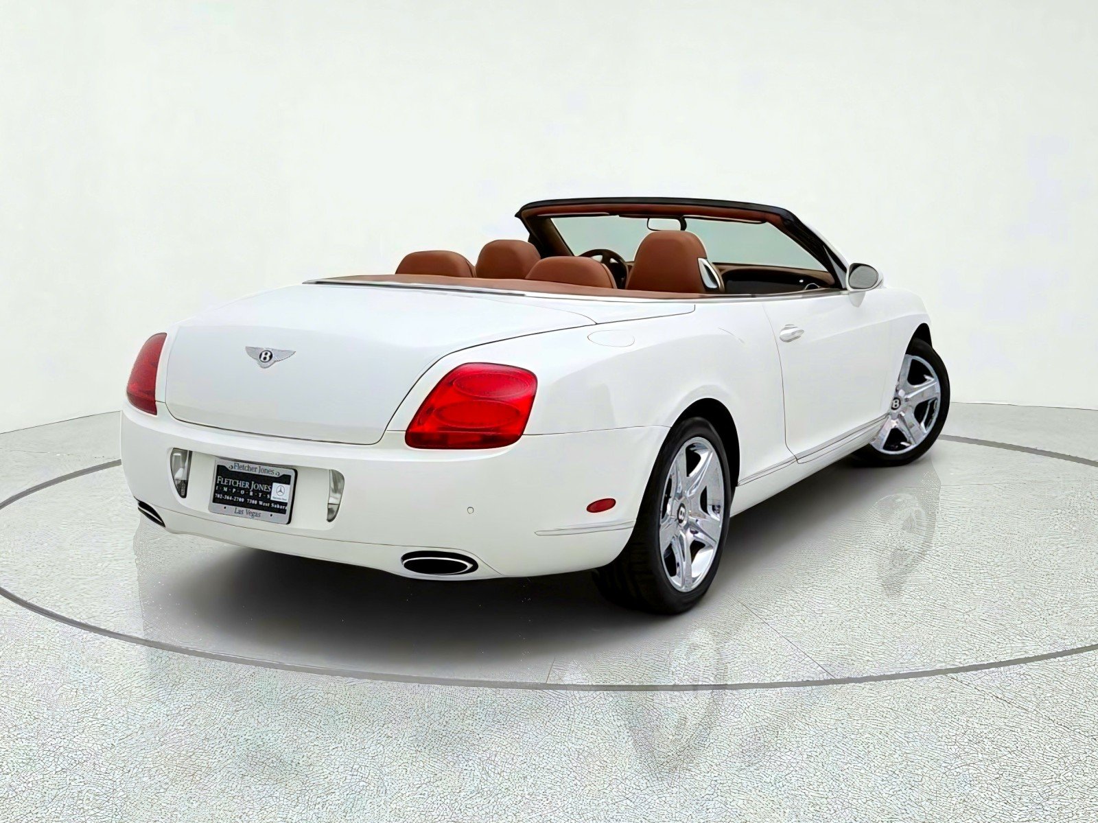 Used 2008 GLACIER WHITE Bentley  image 9