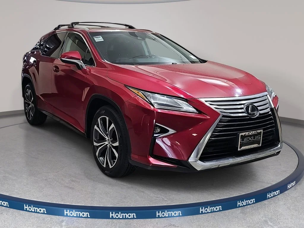 Used 2018 Red Lexus 350 image 4