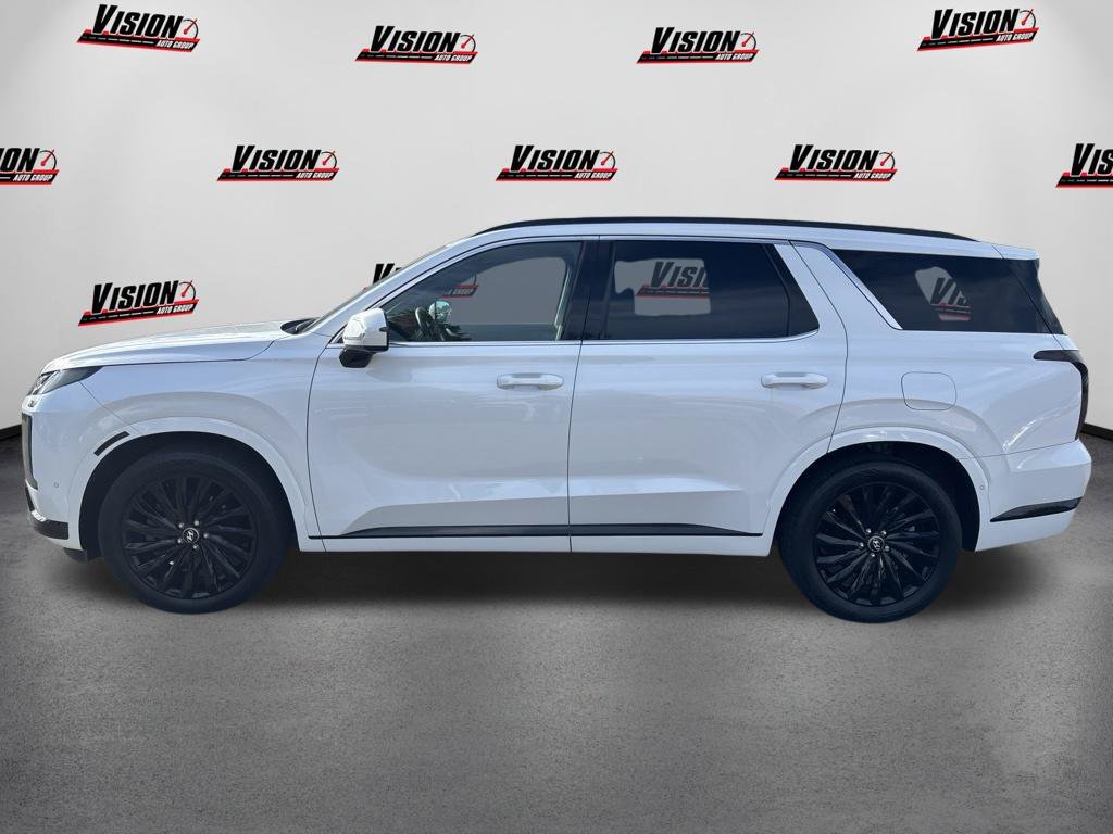 Used 2025 White Hyundai Calligraphy Night Edition image 10