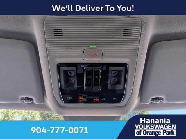 New 2026 Silver Volkswagen 2.0T SE w/Technology image 27