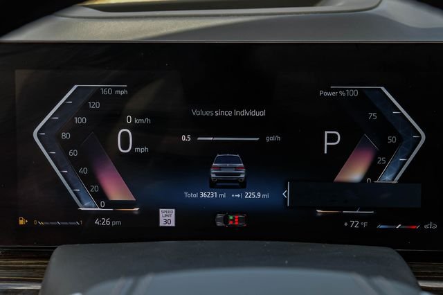 Used 2024 Gray BMW xDrive40i image 29