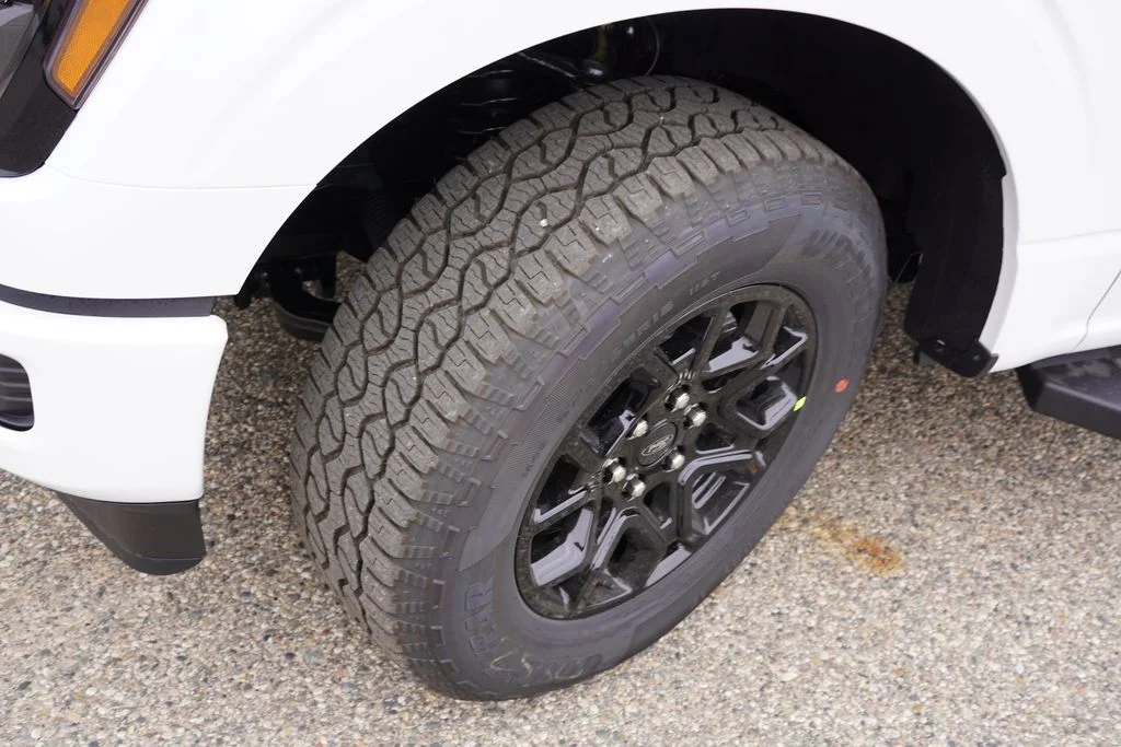 New 2026 White Ford XLT image 9