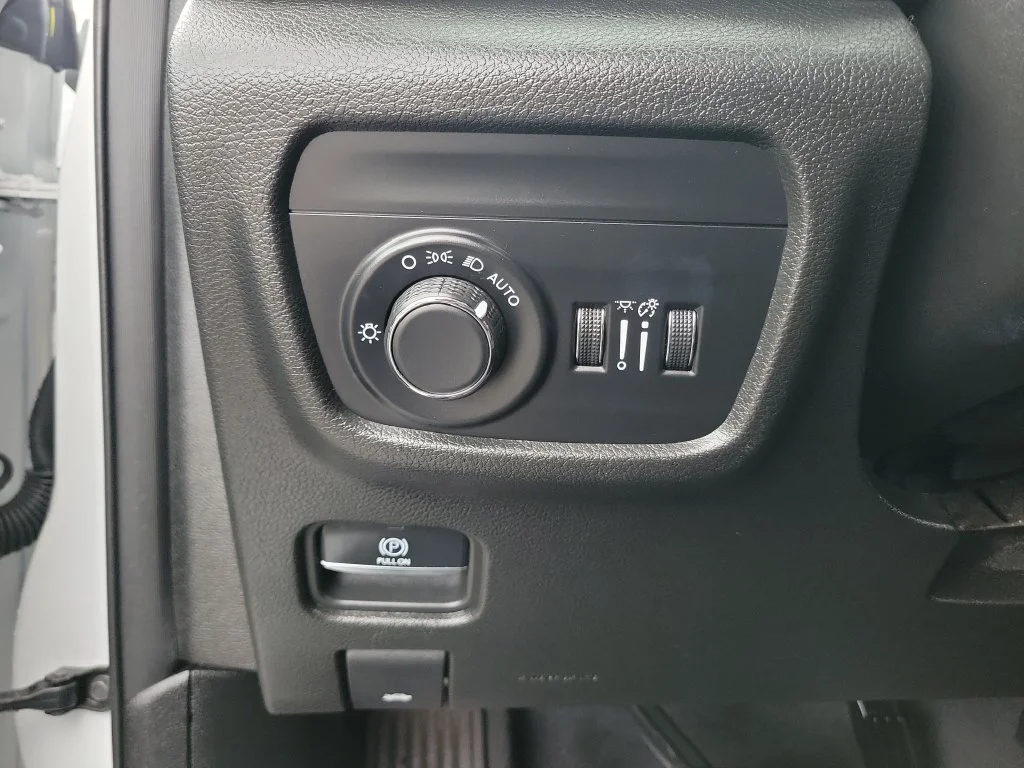 Certified Used 2023 White Jeep Altitude image 30